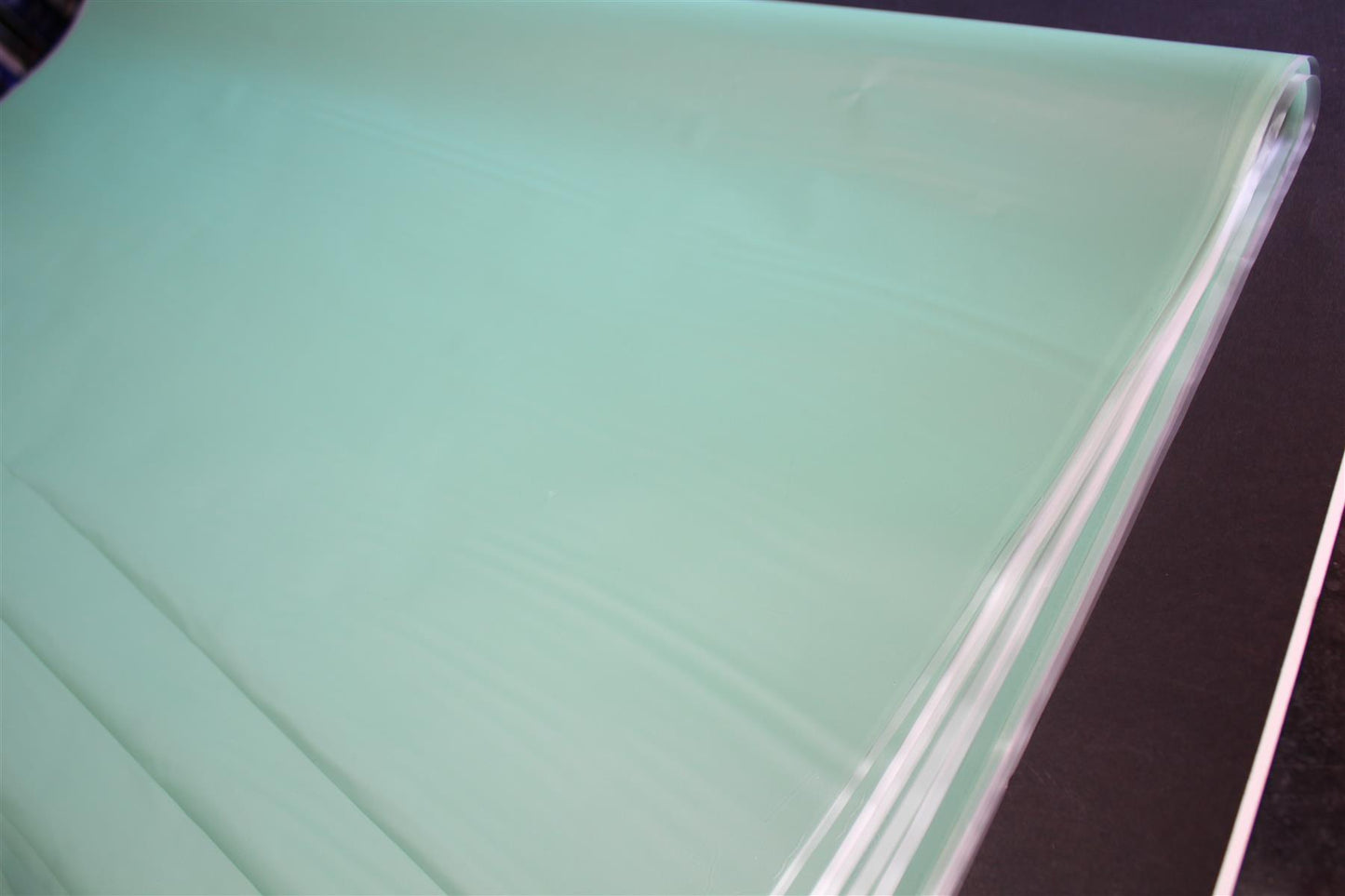 50 Frosted Thick Profesional Florist Cellophane Sheets 80cm x 80cm