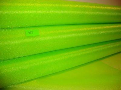 Roll Of Light Green Snow Organza 40cm x 9m (977)